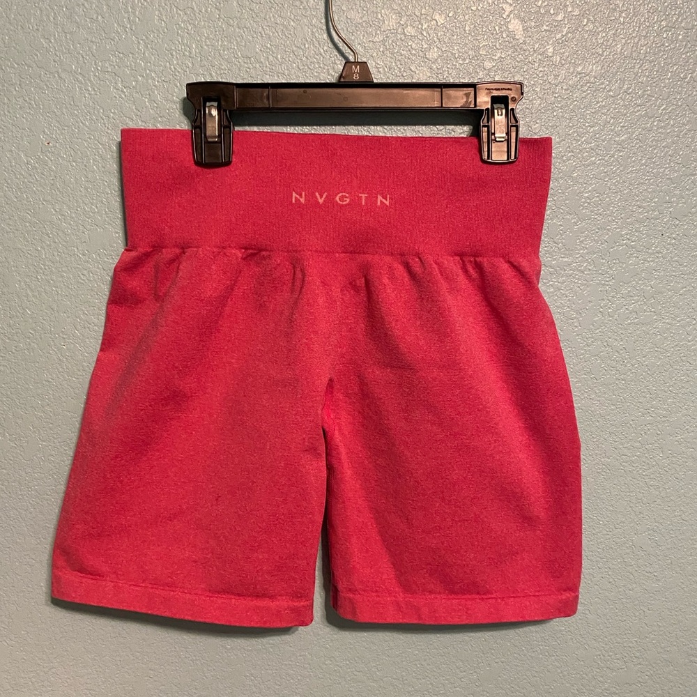 NVGT gym shorts size Large in great condition!